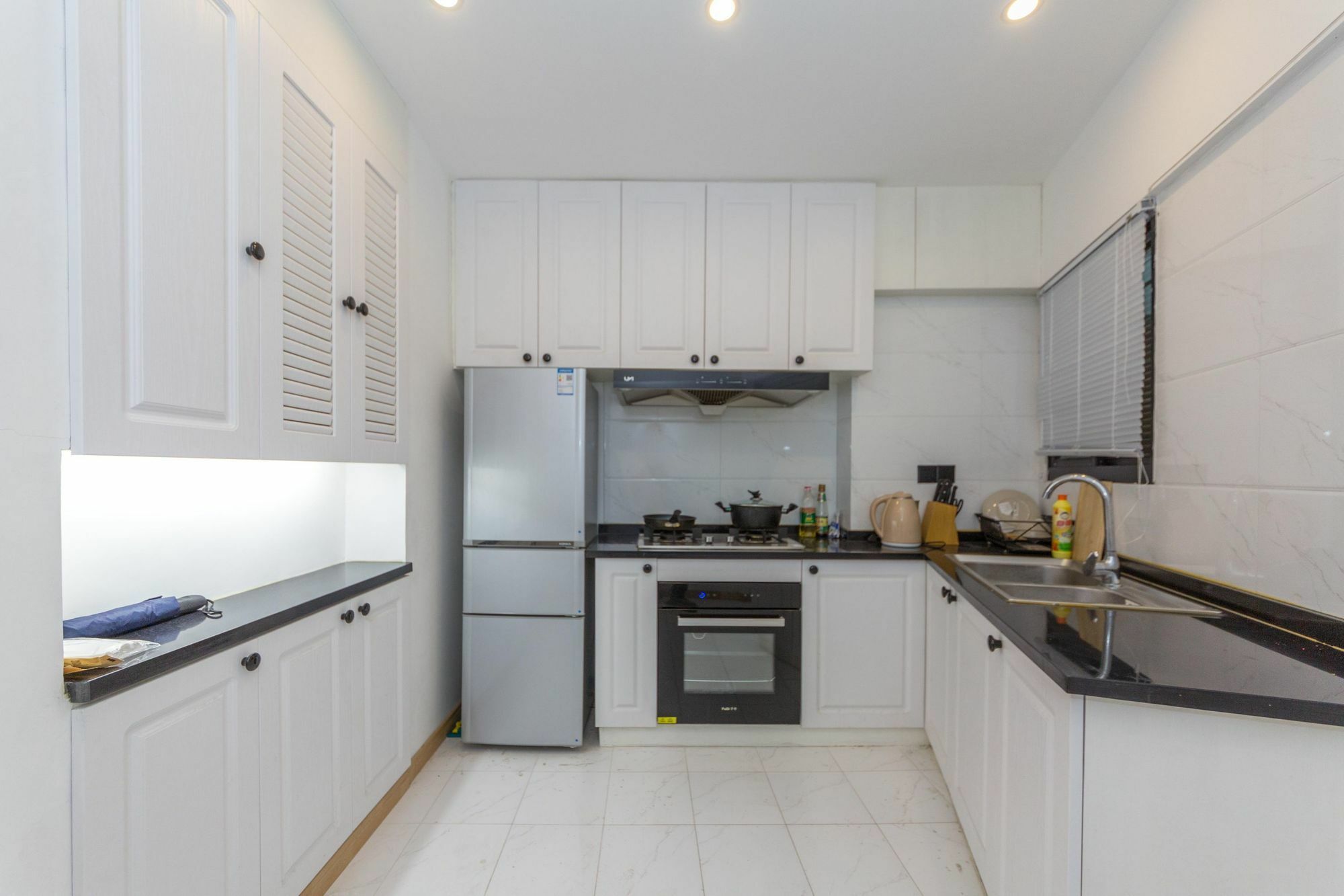 Henry'S Apartment - South Maoming Road Şanghay Dış mekan fotoğraf